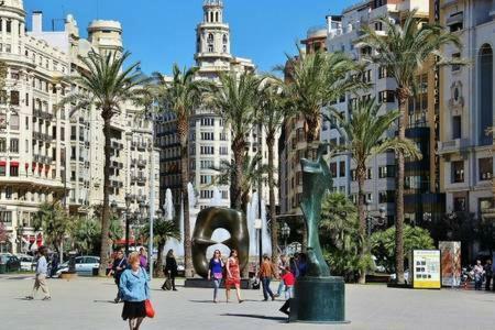 Your Home At Valencia, Cabanal Екстер'єр фото